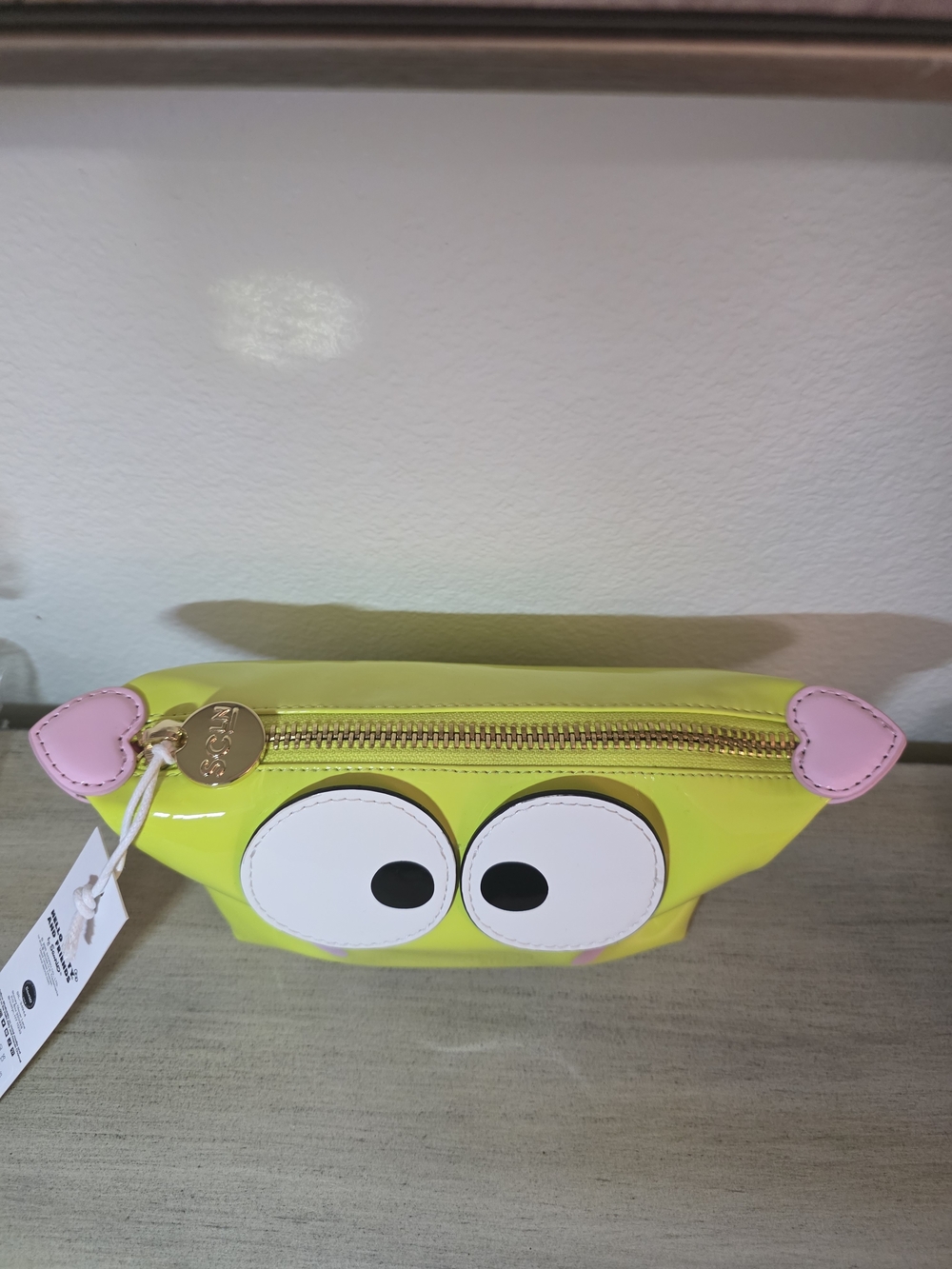 Sanrio Hello Kitty & Friends Yellow Frog Cosmetic Pouch Stoney Clover Ln - Picture 3 of 7